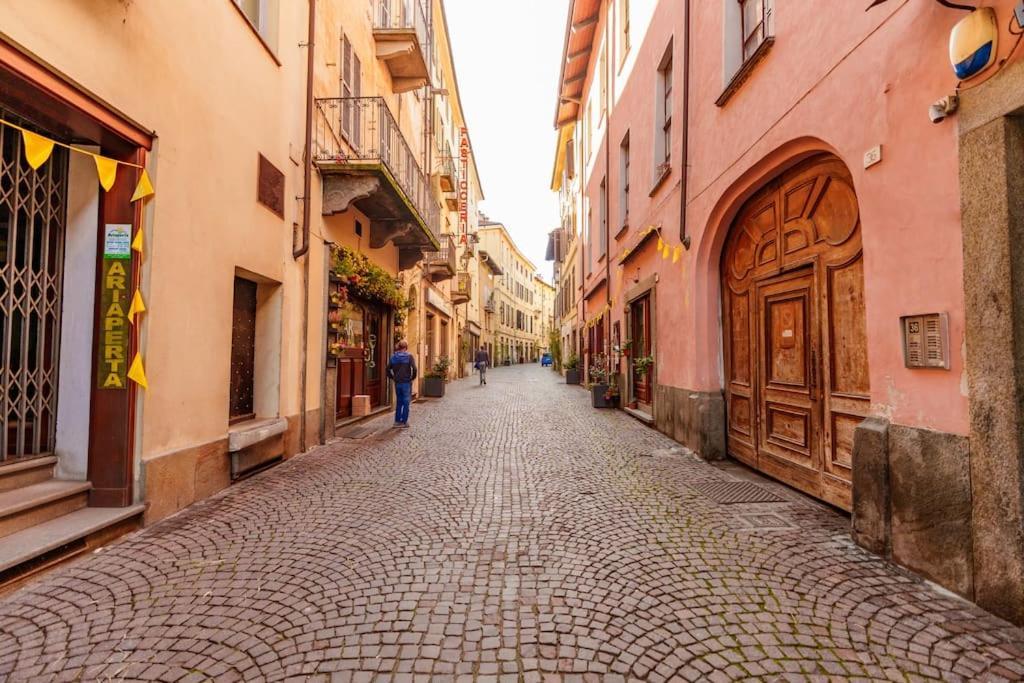 Appartamento I Tetti Rossi - City Center ピネローロ エクステリア 写真